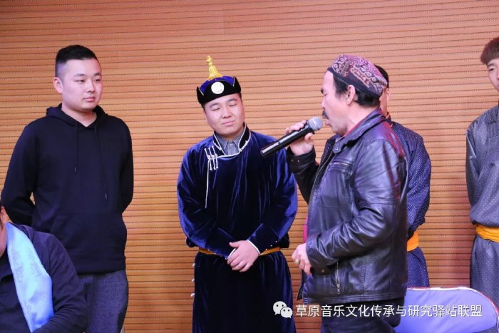 现场呼麦教学1.webp.jpg