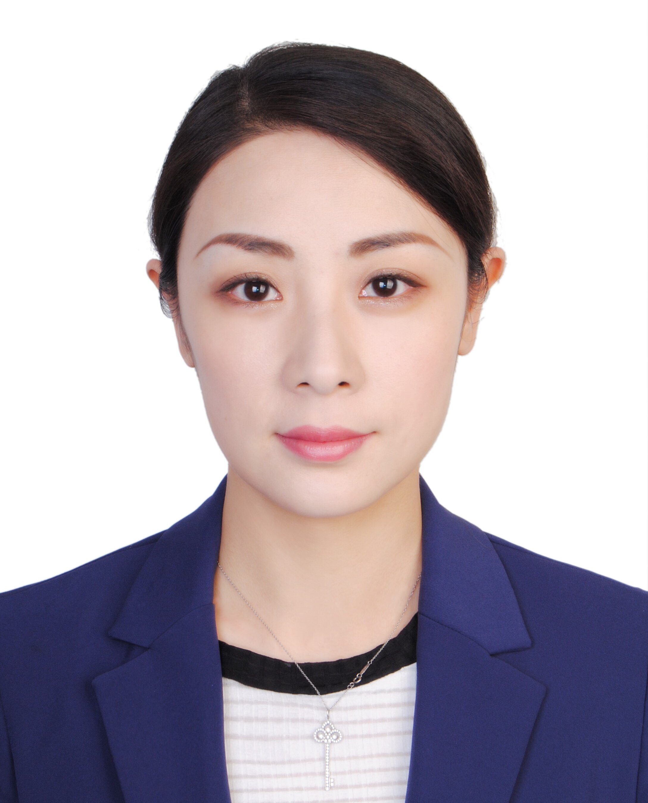 塔娜.jpg