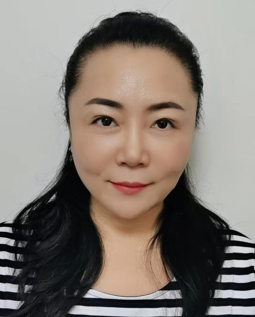 乌云塔娜.jpg